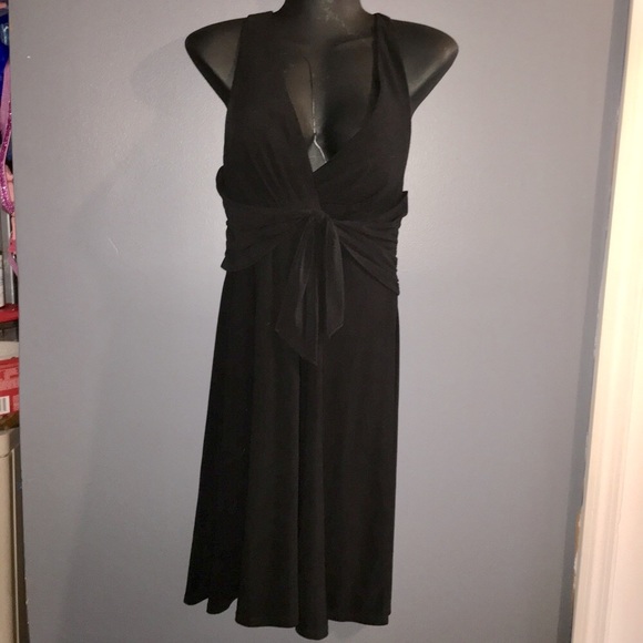 White House Black Market solid little black dress - Picture 4 of 6